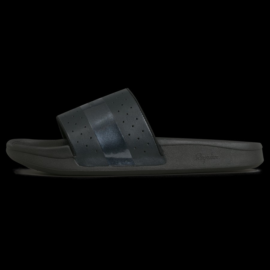 Rapha Slides | Off-Bike Accessories